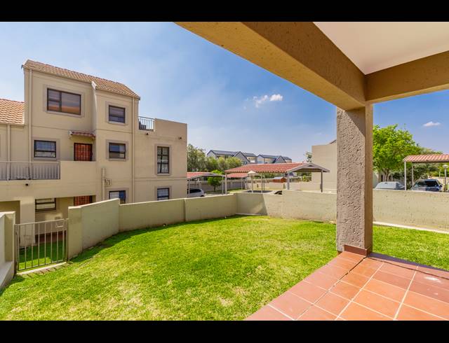 2 BEDROOM APARTMENT FOR SALE IN PAULSHOF